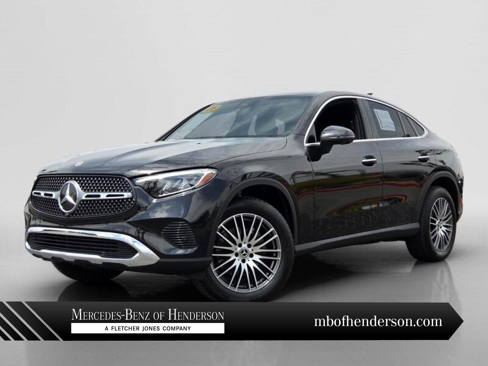 Certified 2025 Mercedes-Benz GLC 300 4MATIC image 1