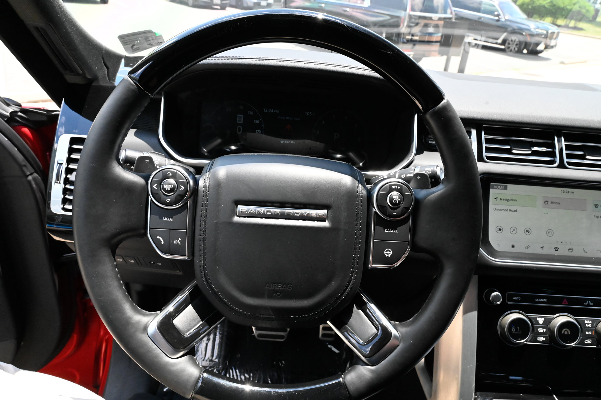 Used 2017 Land Rover Range Rover Supercharged AWD/4WD image 21