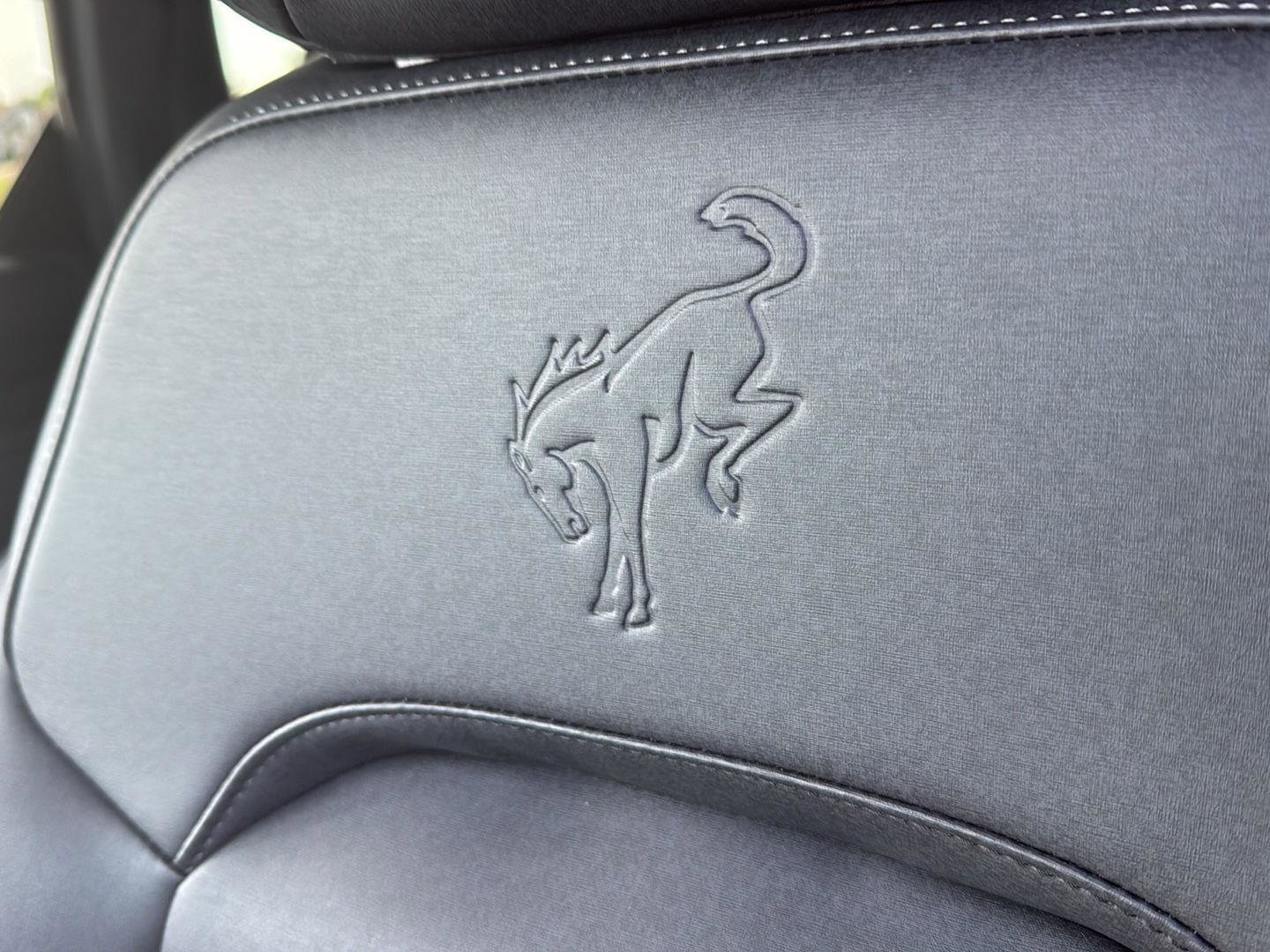 New 2025 Ford Bronco Badlands image 7