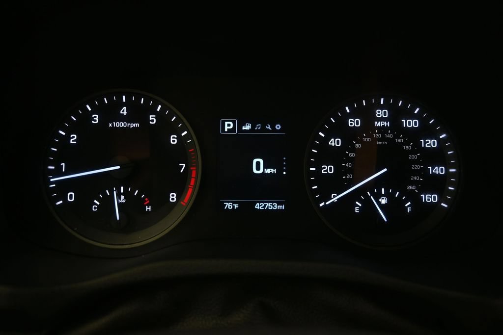 Used 2018 Hyundai Tucson Sport w/ Cargo Package FWD image 10
