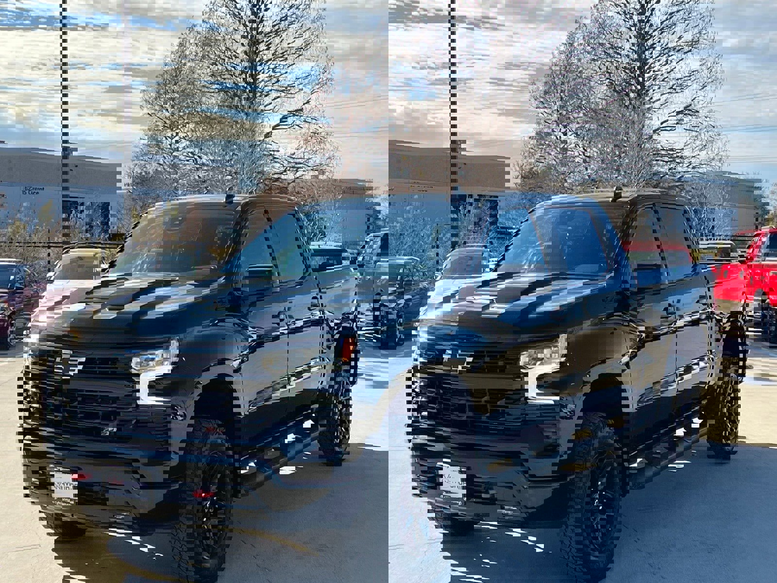 Used 2023 Chevrolet Silverado 1500 LT Trail Boss w/ Protection Package image 5