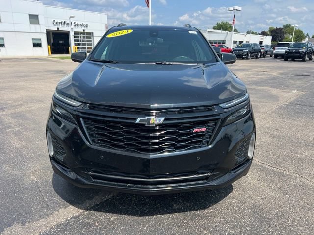 Used 2024 Chevrolet Equinox RS FWD image 2