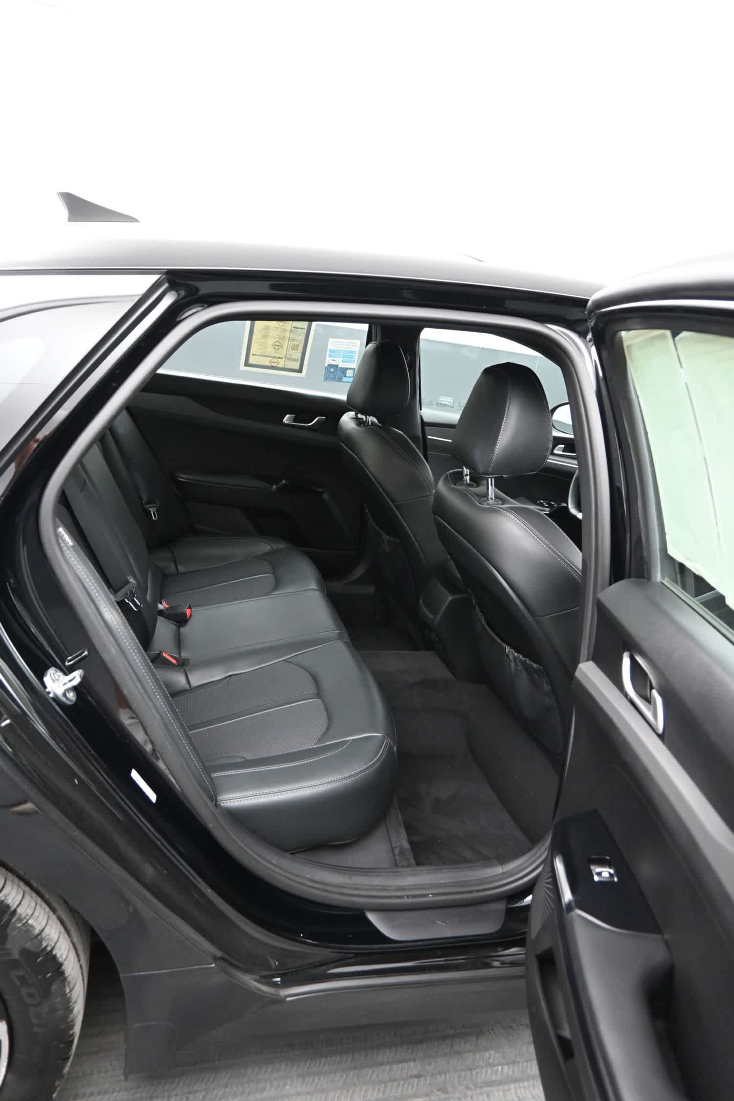 Used 2022 Kia K5 GT-Line w/ GT-Line Awd Premium Package image 12