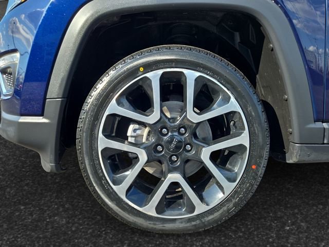 Used 2019 Jeep Compass Limited image 4