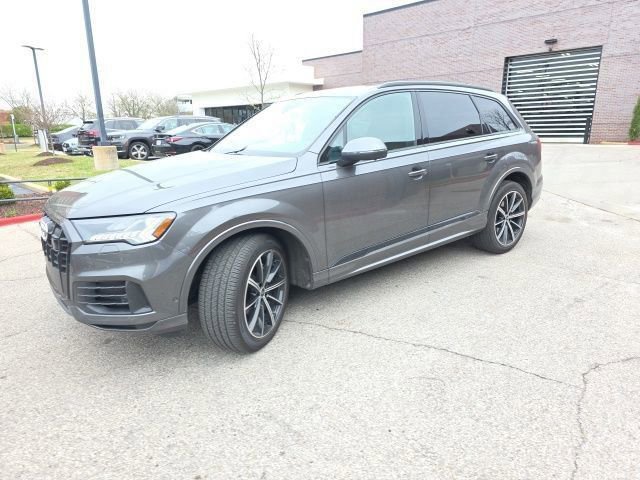 Used 2022 Audi Q7 3.0T Premium Plus image 2