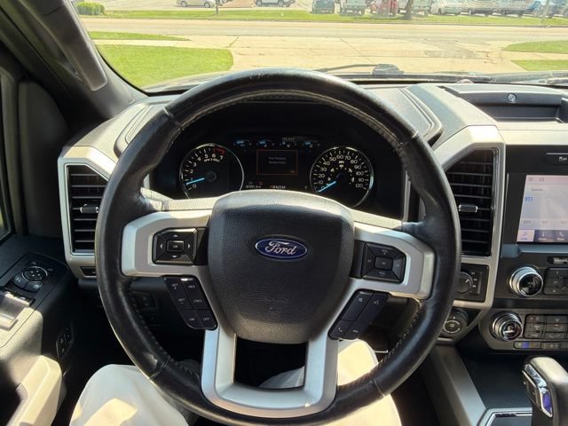 Used 2019 Ford F150 Lariat w/ Equipment Group 502A Luxury AWD/4WD image 19