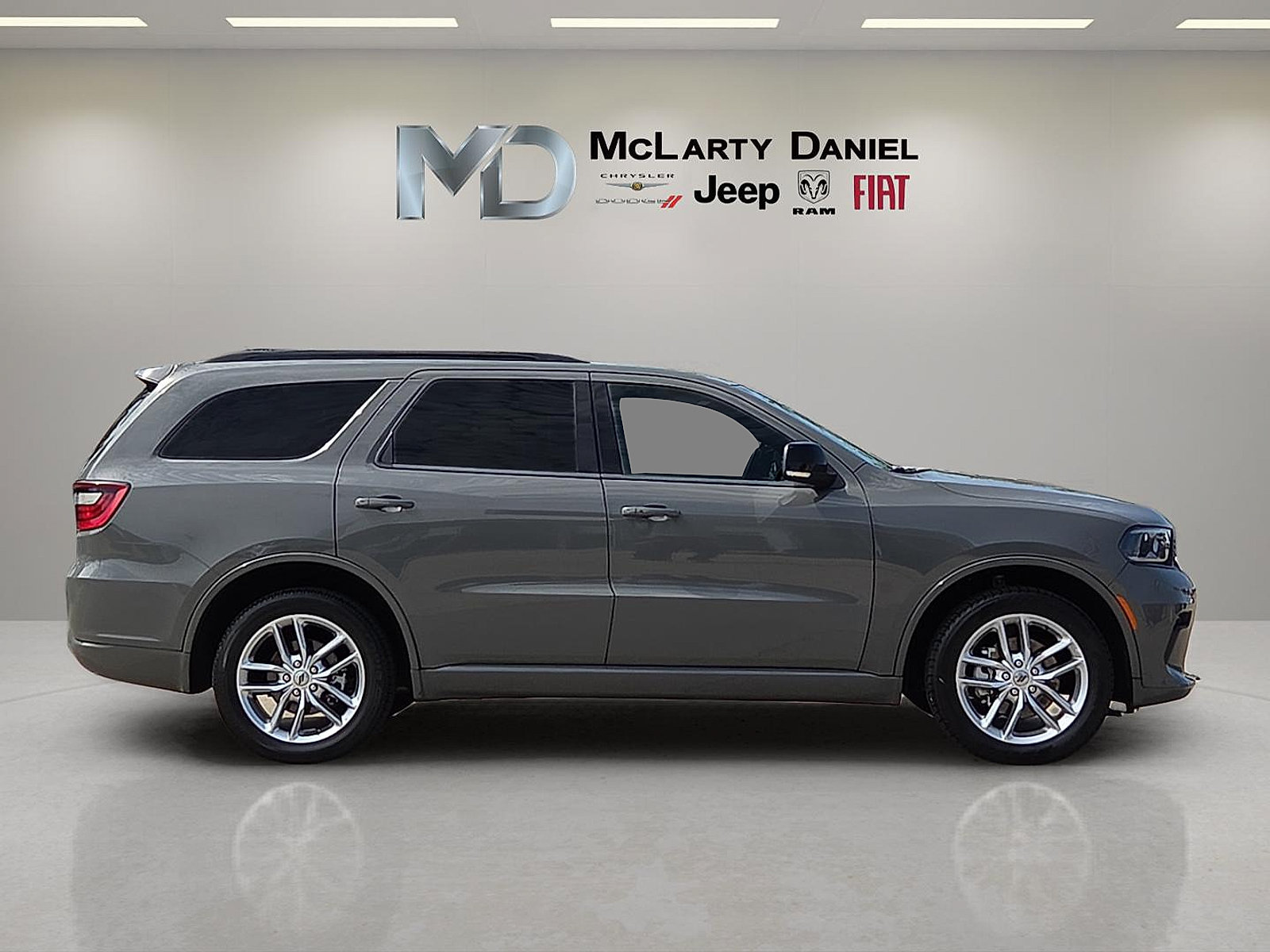 Used 2024 Dodge Durango GT AWD/4WD image 6