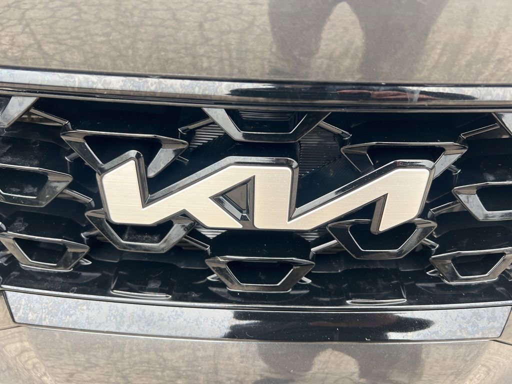 Used 2023 Kia Sorento SX image 31