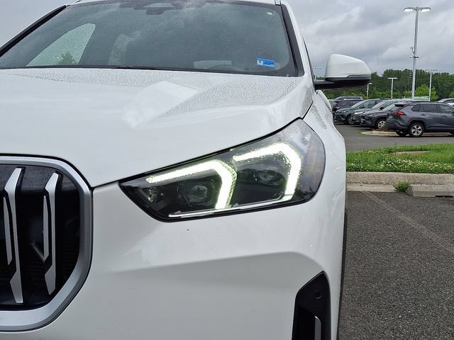 Used 2025 BMW X1 xDrive28i AWD/4WD image 9
