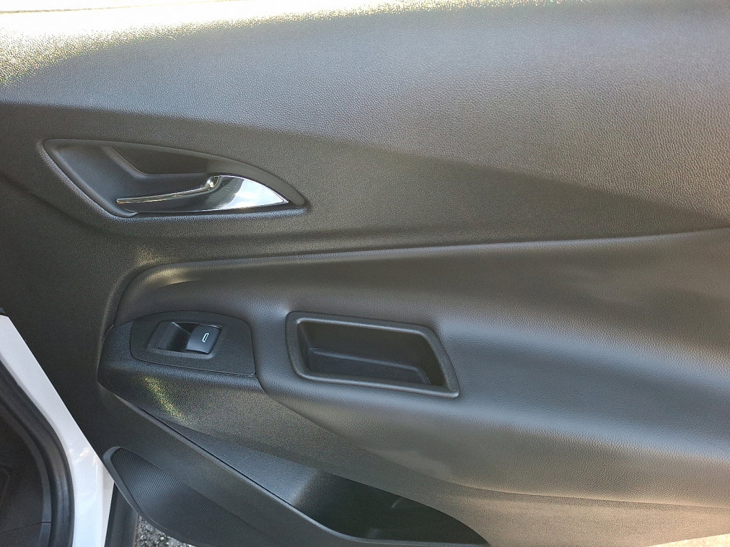 Used 2024 Chevrolet Equinox LT image 14