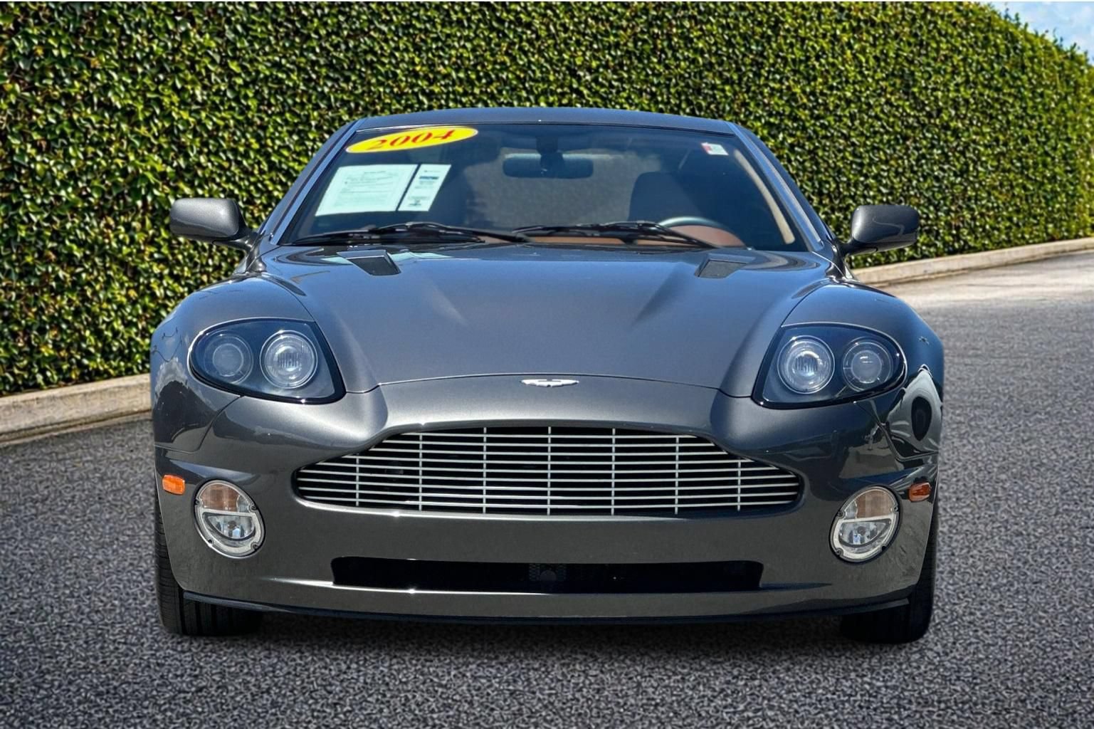 Used 2004 Aston Martin Vanquish RWD image 9
