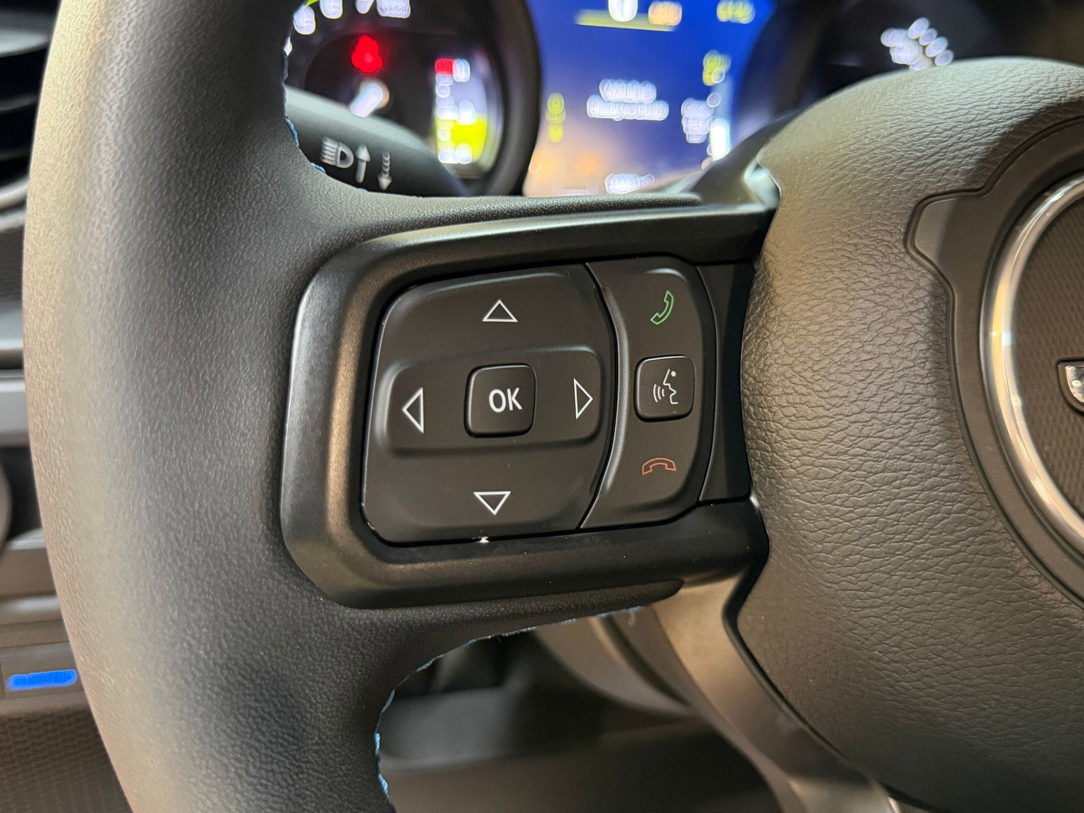 Used 2024 Jeep Wrangler Unlimited Rubicon 4xe w/ Safety Group image 15