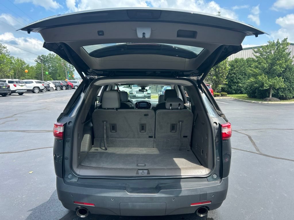 Used 2019 Chevrolet Traverse LT w/ LT Premium Package FWD image 36