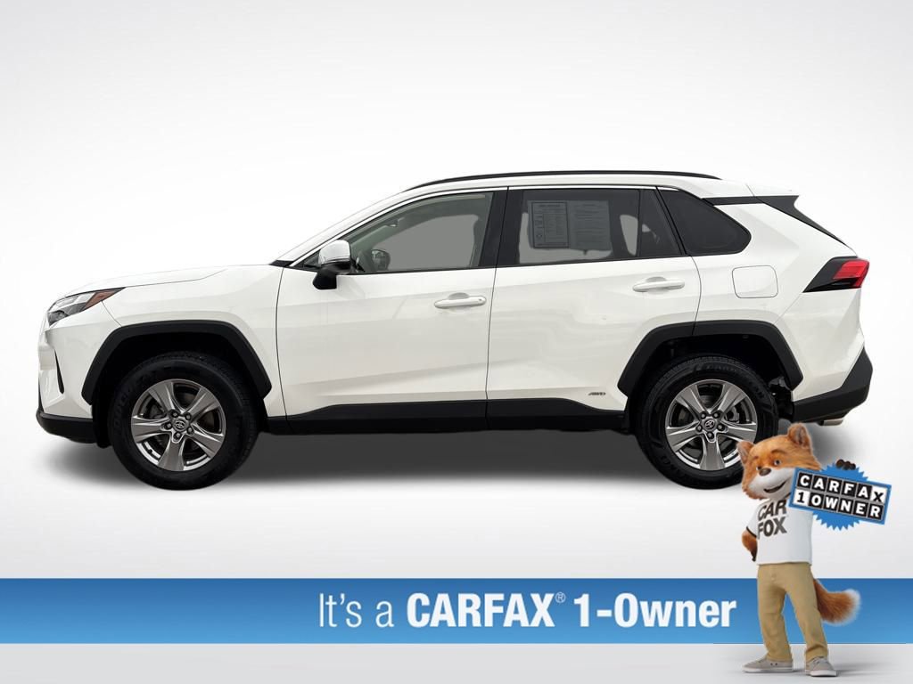 Used 2022 Toyota RAV4 XLE video 2