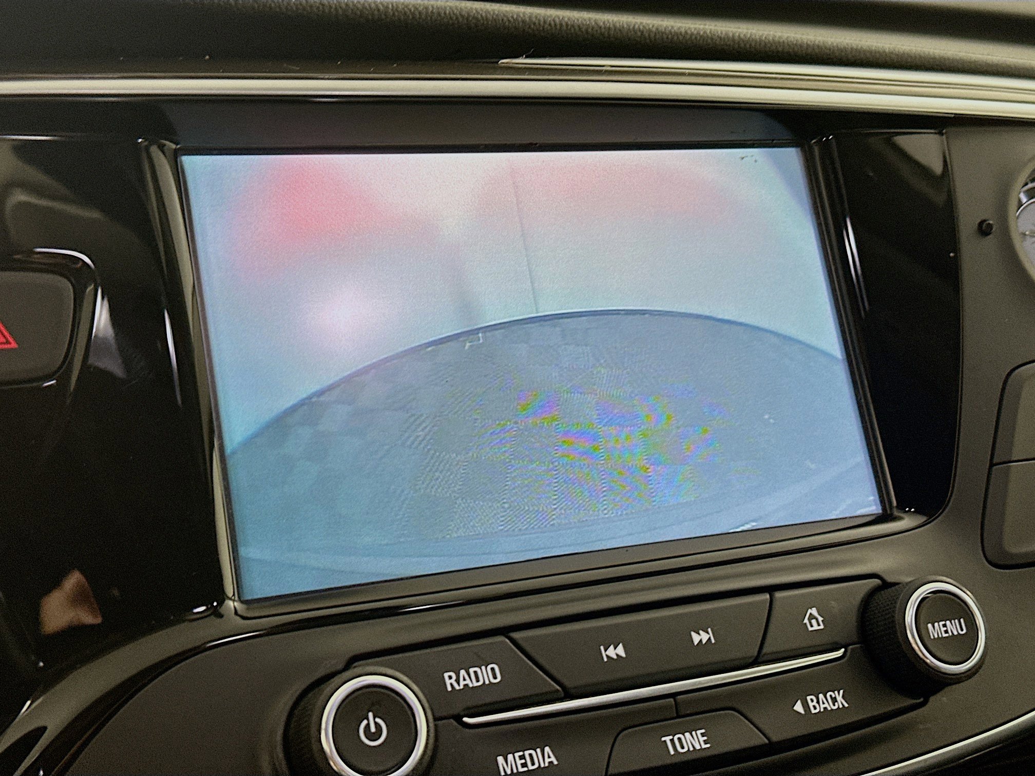 Used 2020 Buick Envision Essence image 22