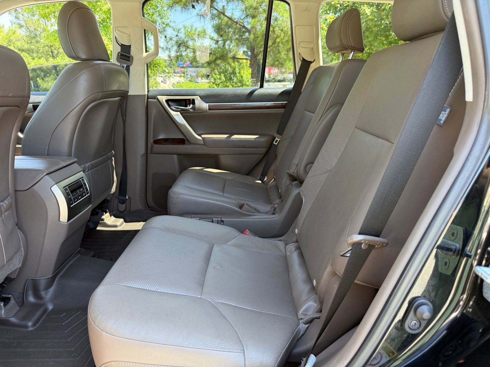 Used 2018 Lexus GX 460 Premium AWD/4WD image 39