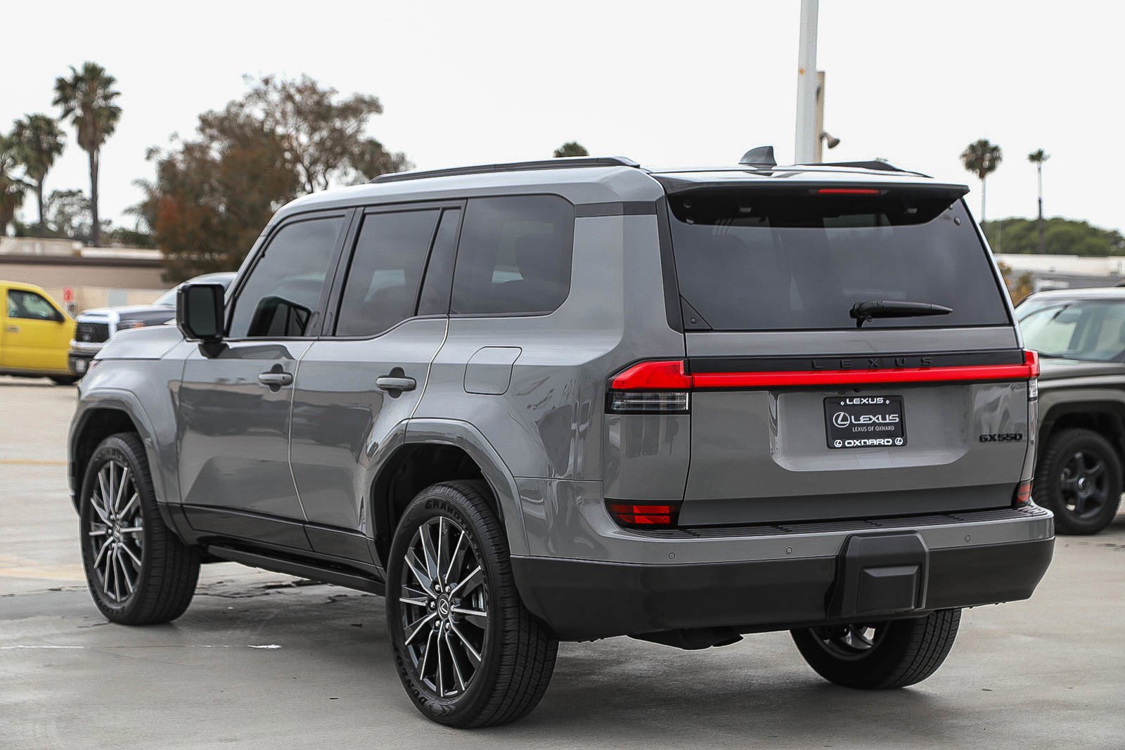Used 2026 Lexus GX 550 w/ Cold Area Package AWD/4WD image 5