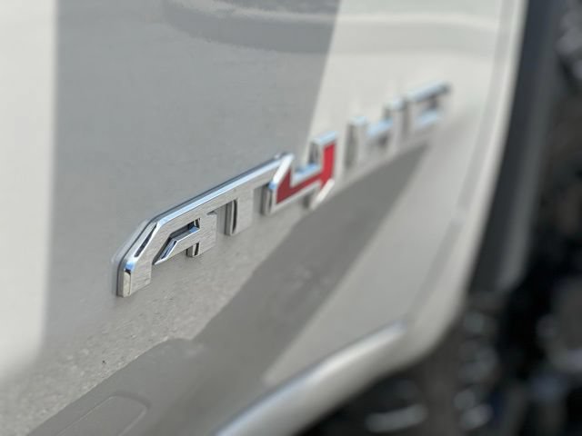 Used 2026 GMC Sierra 3500 AT4 w/ AT4 Premium Plus Package AWD/4WD image 10