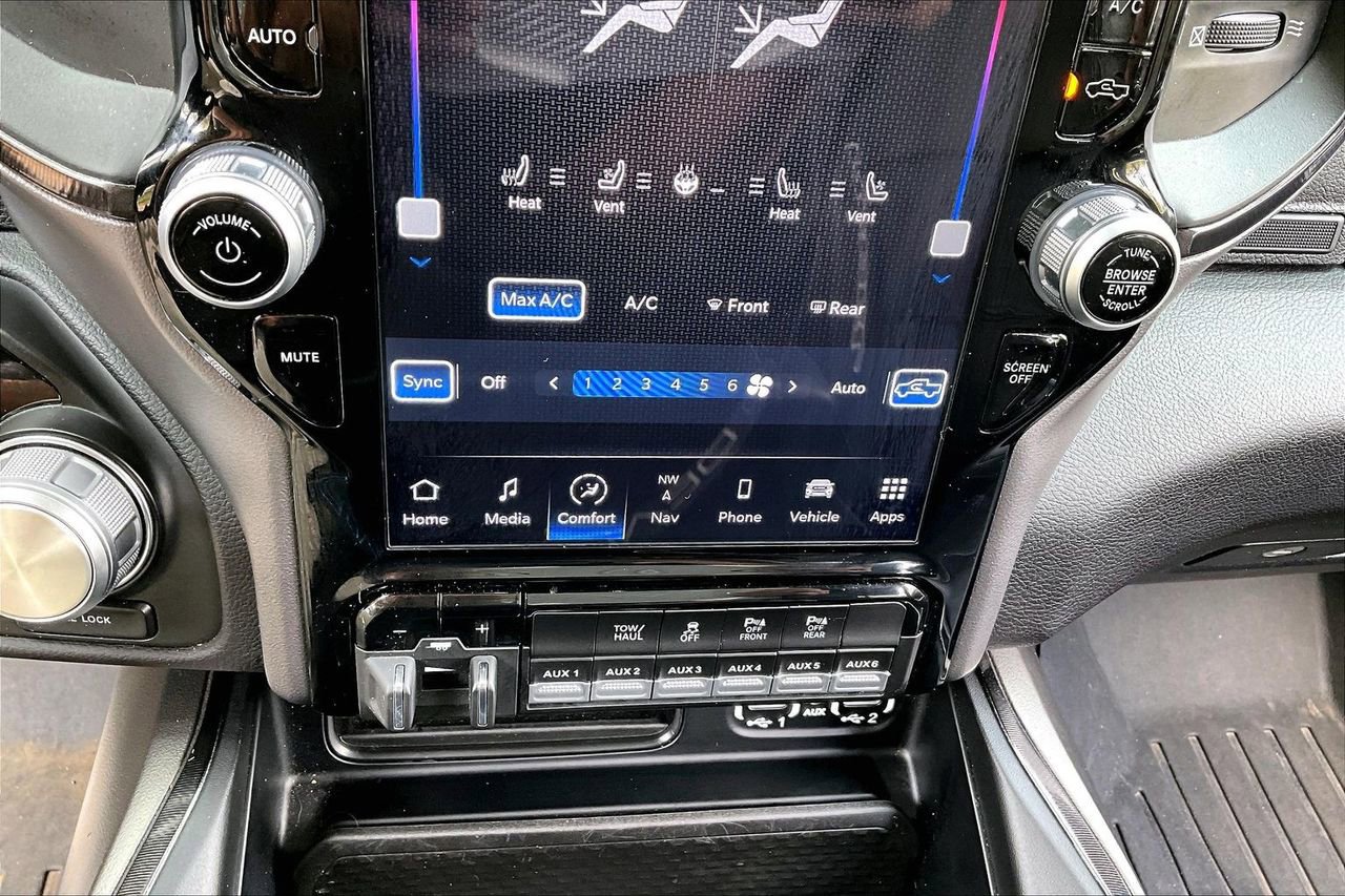 Used 2024 RAM 2500 Rebel image 24