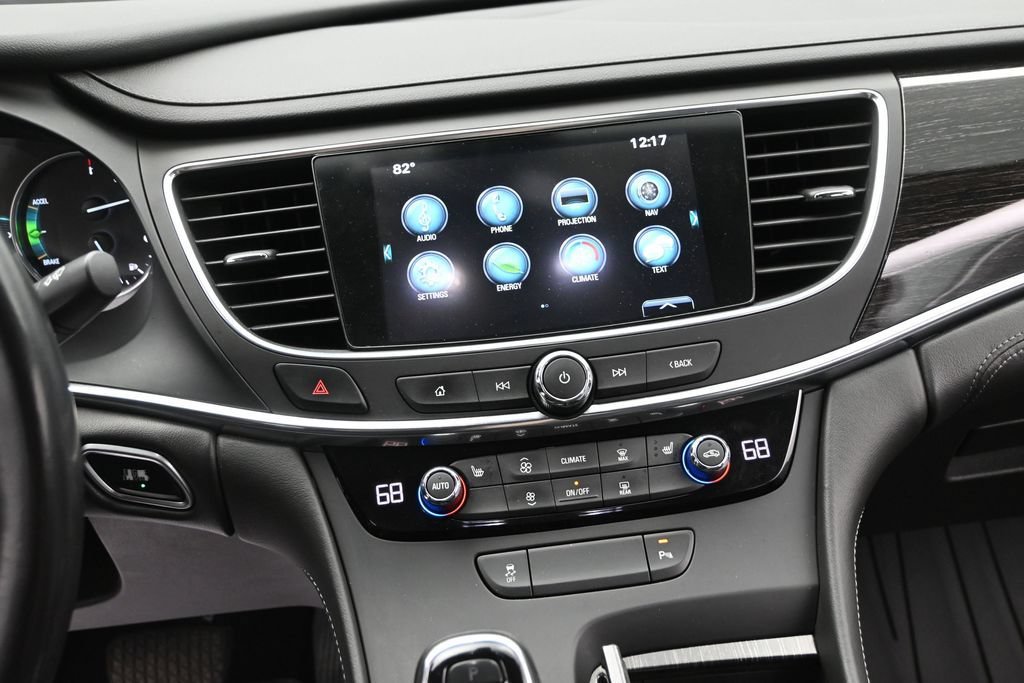 Used 2018 Buick LaCrosse Essence w/ Sun and Shade Package FWD image 27