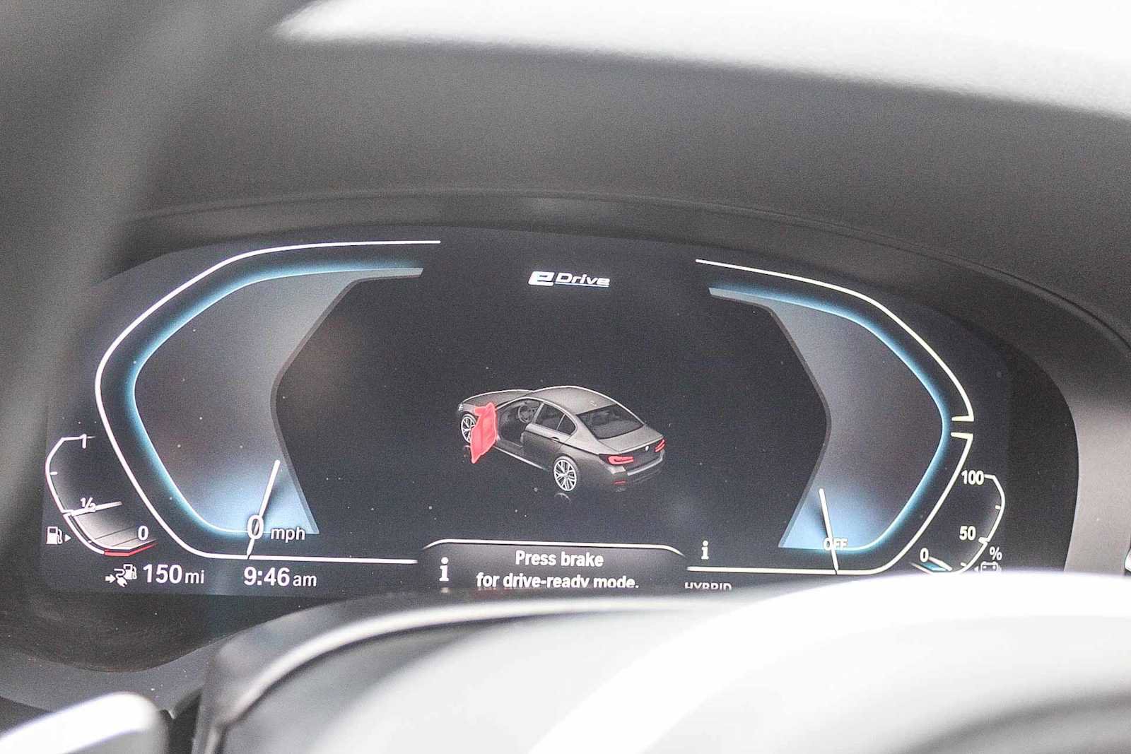 Certified 2023 BMW 530e w/ M Sport Package image 33