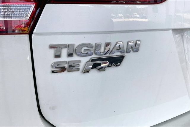 Used 2020 Volkswagen Tiguan SE R-Line AWD/4WD image 22