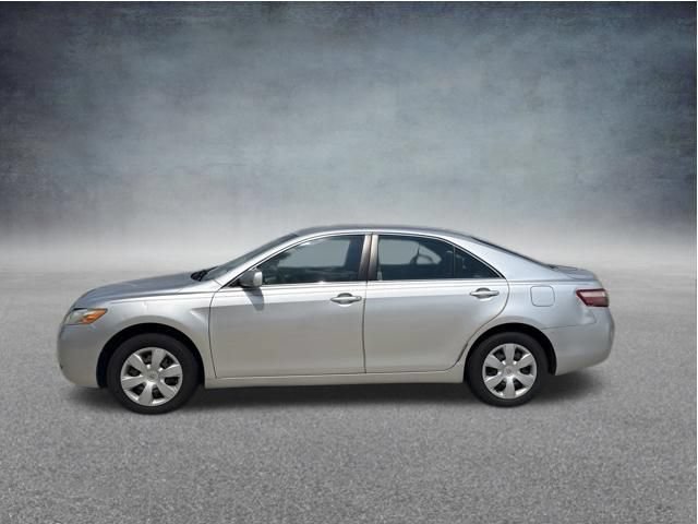 Used 2009 Toyota Camry LE FWD image 6