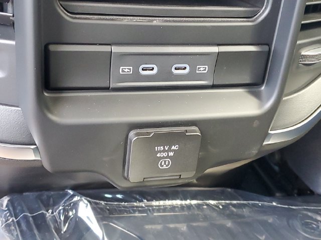 New 2026 RAM 1500 Big Horn AWD/4WD image 11