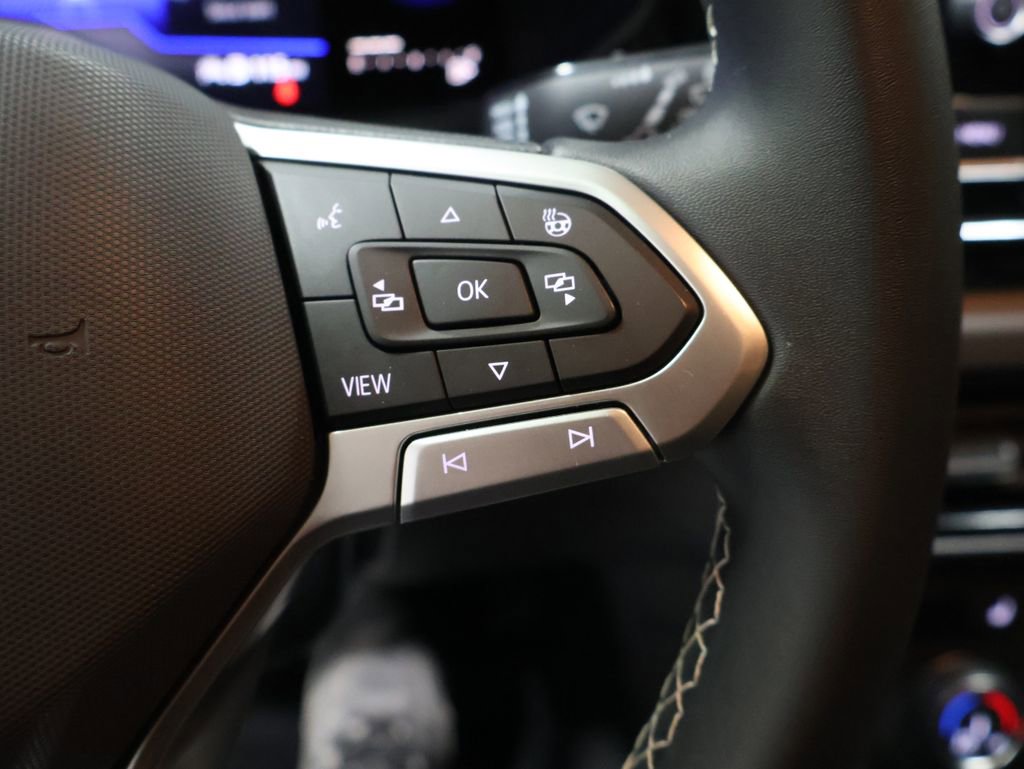 Used 2022 Volkswagen Taos S w/ IQ Drive S Package image 36