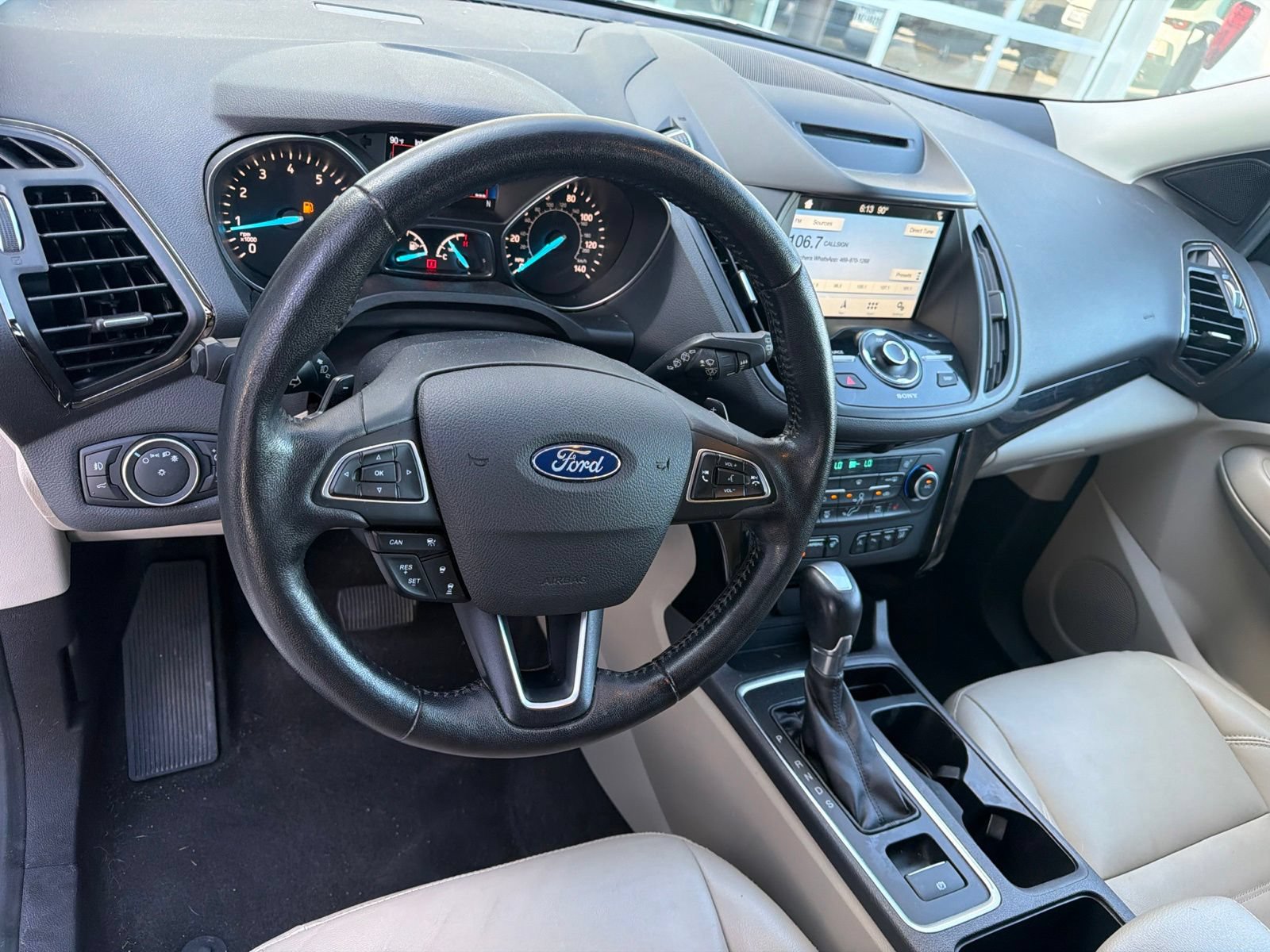 Used 2018 Ford Escape Titanium w/ Ford Safe & Smart Package AWD/4WD image 15