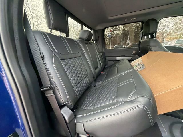 New 2026 Ford F250 Lariat w/ Black Appearance Package image 26