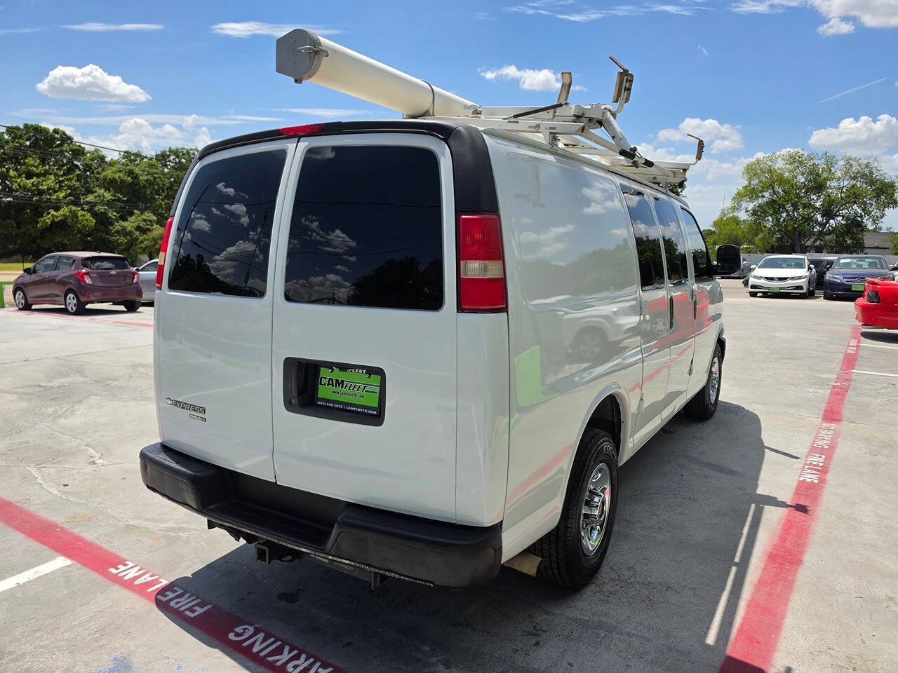 Used 2012 Chevrolet Express 2500 w/ Cold Climate Package RWD image 12