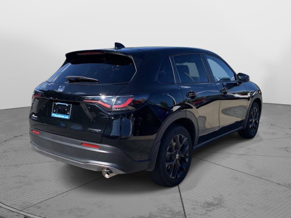 Certified 2025 Honda HR-V Sport image 3