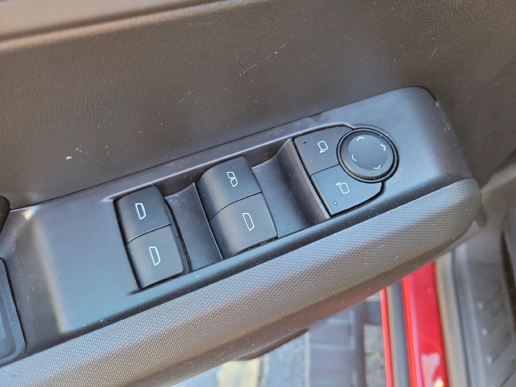 Used 2024 Chevrolet Colorado LT AWD/4WD image 22