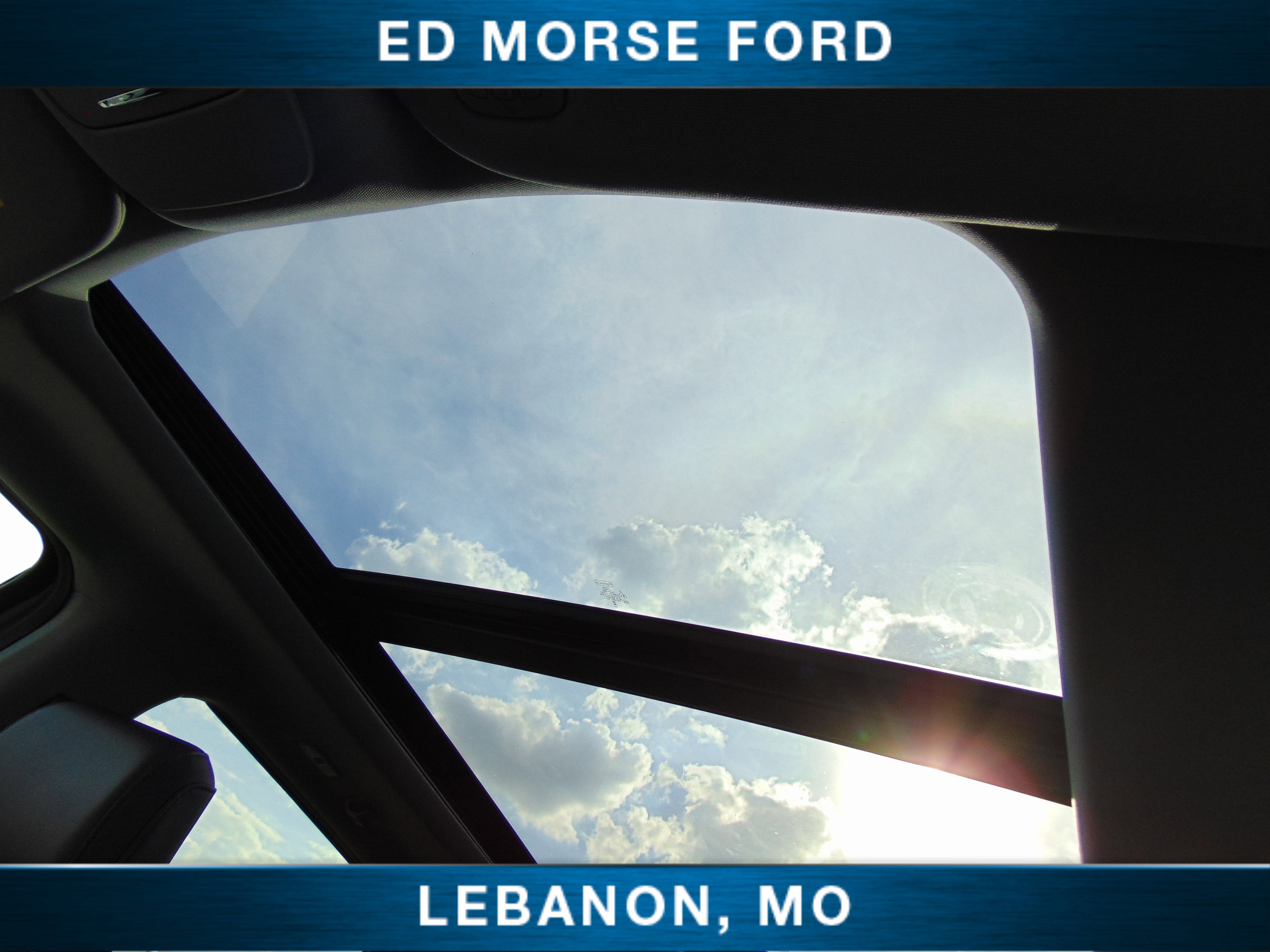 New 2026 Ford F250 Lariat w/ Black Appearance Package image 30