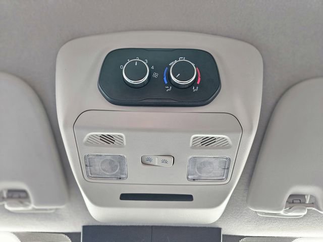 Used 2024 Ford Transit 350 XLT image 24