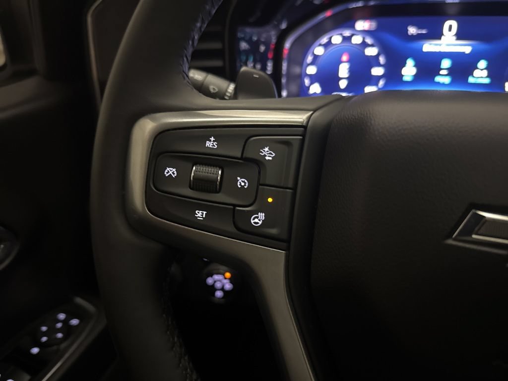 Used 2024 Chevrolet Silverado 1500 LT Trail Boss w/ Convenience Package II AWD/4WD image 32