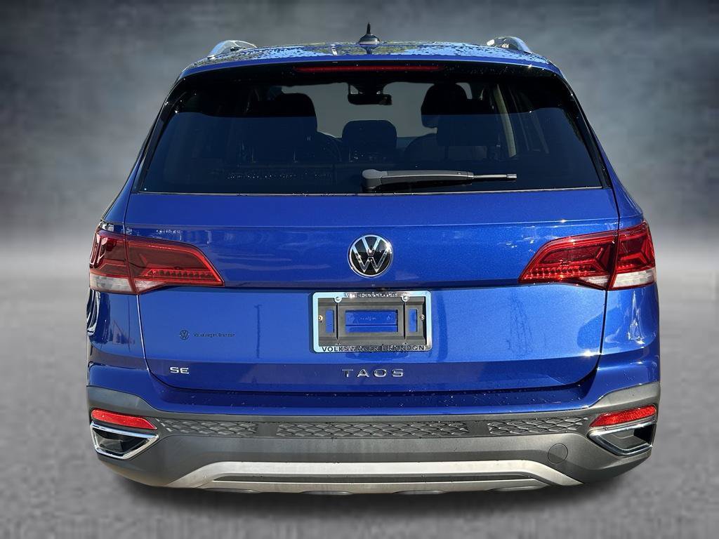 Certified 2023 Volkswagen Taos SE FWD image 5