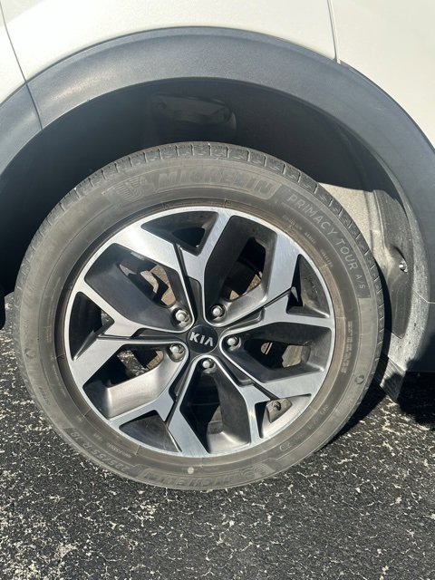 Used 2020 Kia Sportage EX image 21