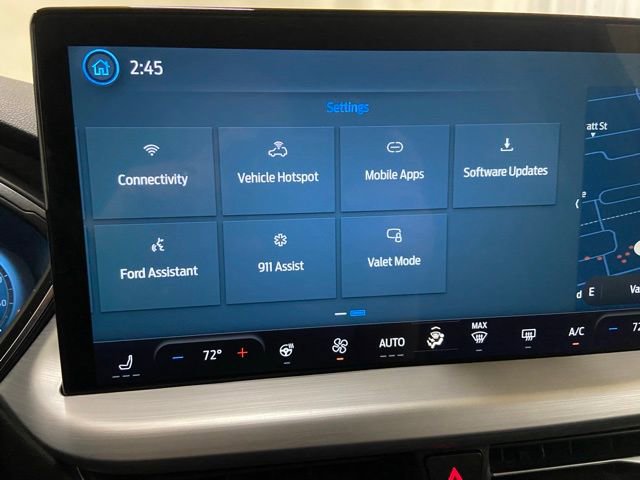 Used 2024 Ford Escape Platinum AWD/4WD image 45