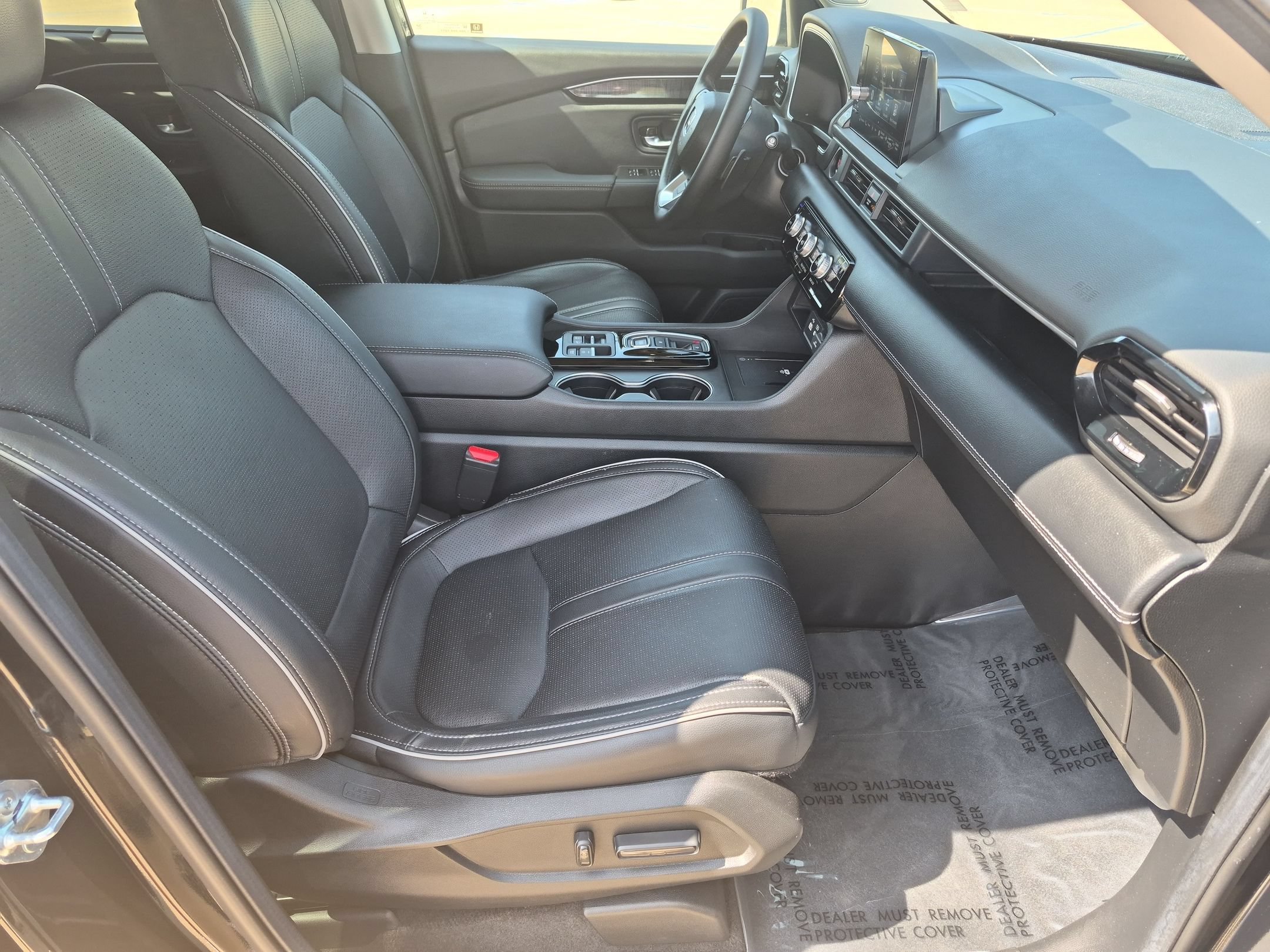 Certified 2025 Honda Pilot Elite image 33