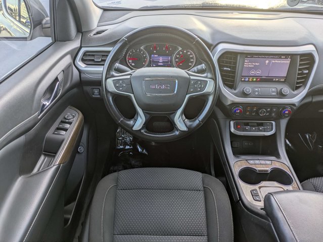 Used 2020 GMC Acadia SLE w/ Driver Convenience Package FWD image 17