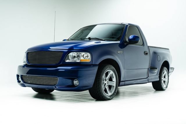 Used 2003 Ford F150 Lightning RWD image 8