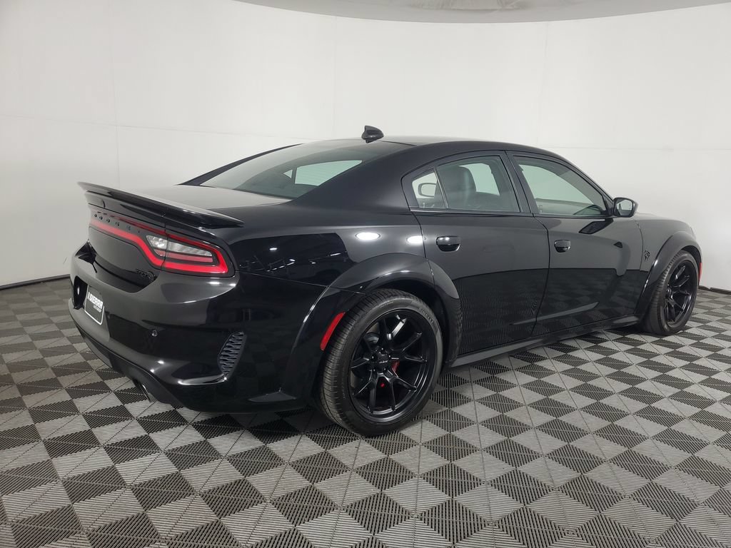 Used 2022 Dodge Charger SRT Hellcat w/ Carbon/Suede Interior Package RWD image 4