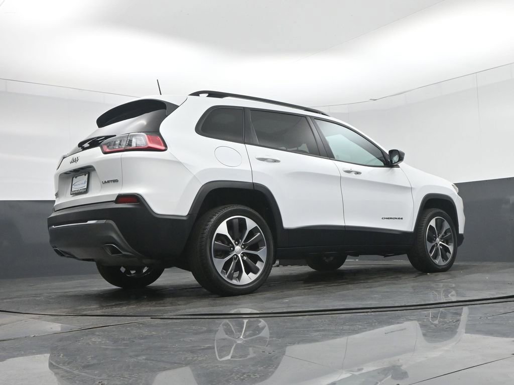 Used 2022 Jeep Cherokee Limited w/ Elite Package image 59