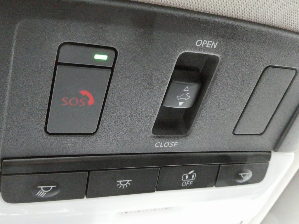 Used 2024 Nissan Altima 2.5 SV w/ SV Premium Package image 19