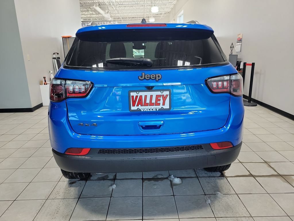 New 2026 Jeep Compass Latitude AWD/4WD image 5