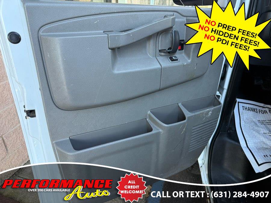 Used 2017 Chevrolet Express 2500 w/ Chrome Appearance Package RWD image 23