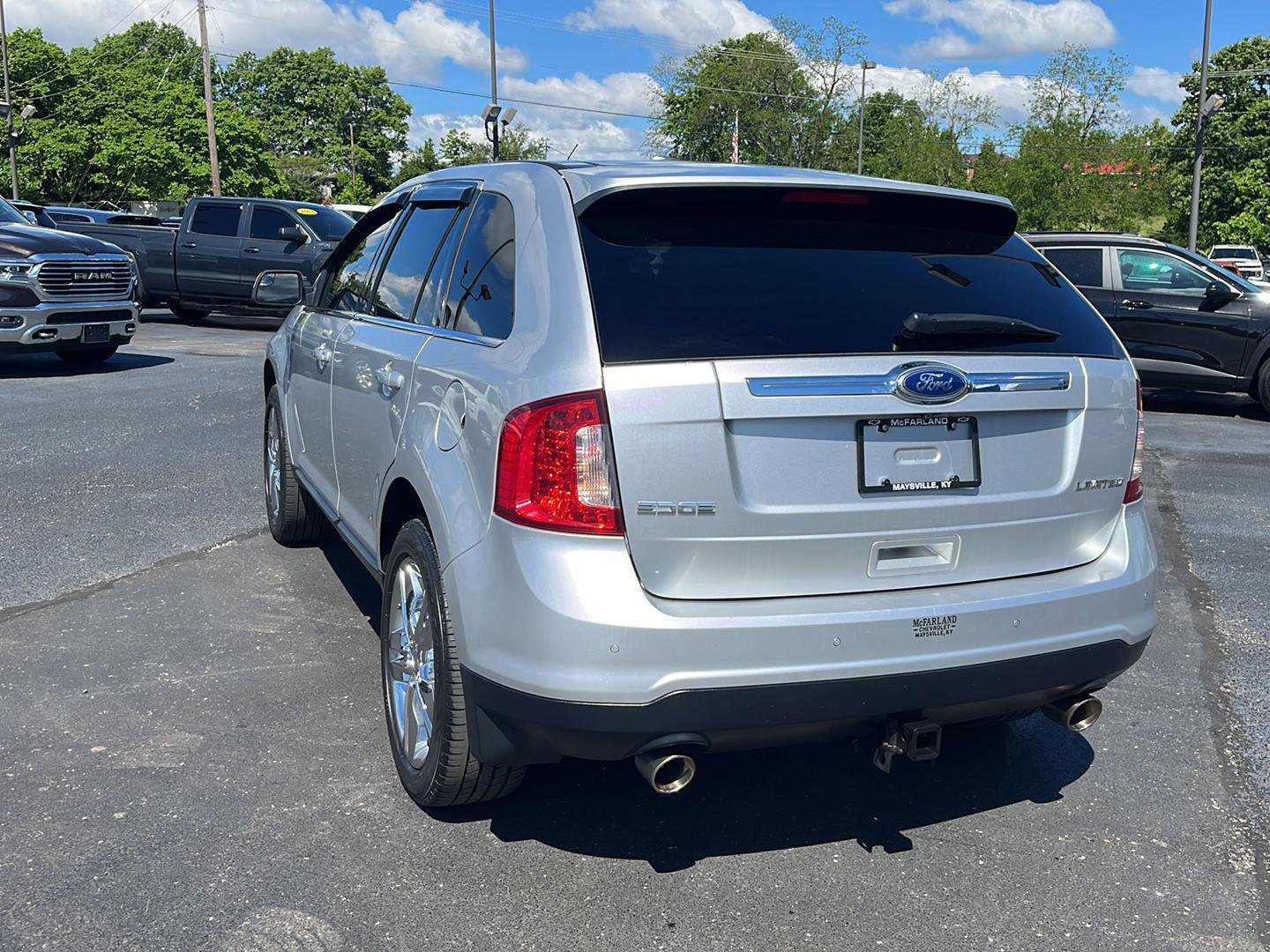 Used 2012 Ford Edge Limited FWD image 3