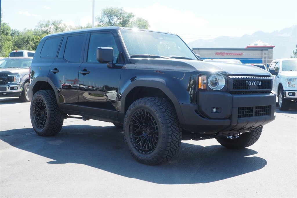 Used 2024 Toyota Land Cruiser 1958 image 3